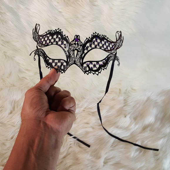 Masquerade Mask 🔥 Bundle - Picture 5 of 8
